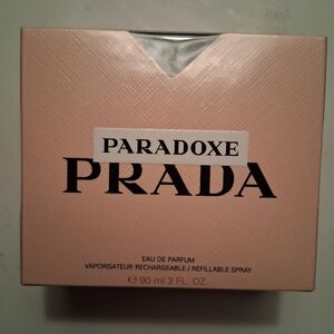 New Prada Paradoxe